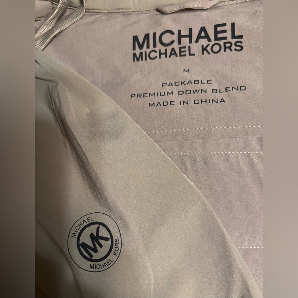 Michael Kors Packable Puffer Jacket-Hooded - Picture 9 of 10